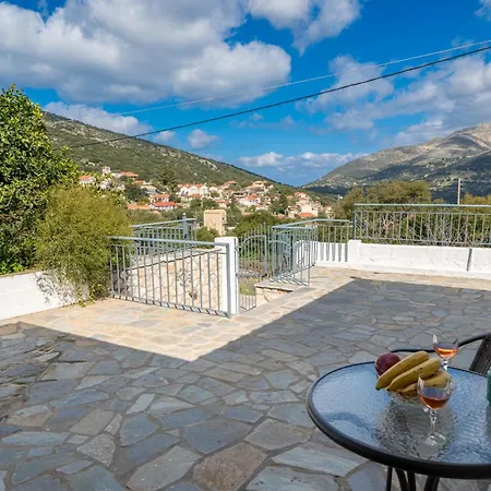 Dellaporta's Makriotika