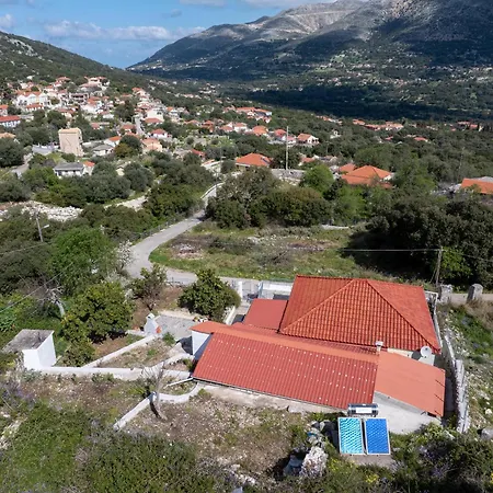 빌라 Dellaporta's Makriotika